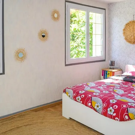 4 Bedroom Cozy In Beauregard-de-terrasso * Beauregard-de-Terrasson